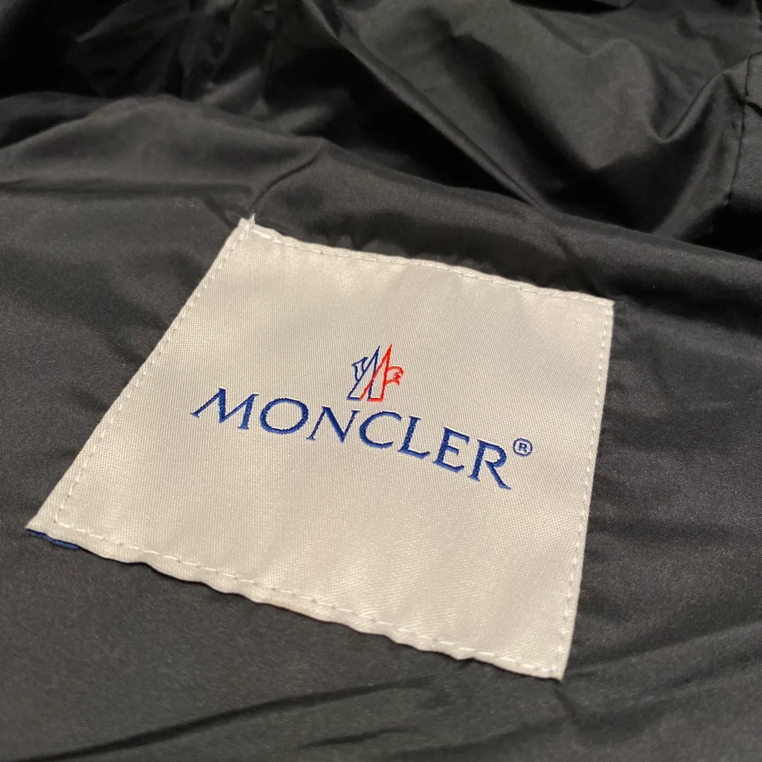Moncler Black/ 12345